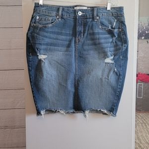 Torrid Distressed Denim Mini Skirt - Size 14